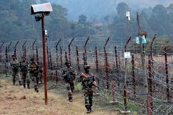 ভারত-পাকিস্তানের মধ্যে আবারো গুলিবিনিময়