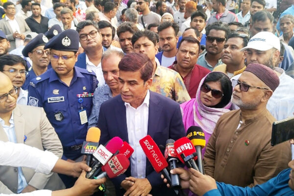 ২০ হাজার কিলোমিটার খাল খননের উদ্যোগ নিয়েছে সরকার